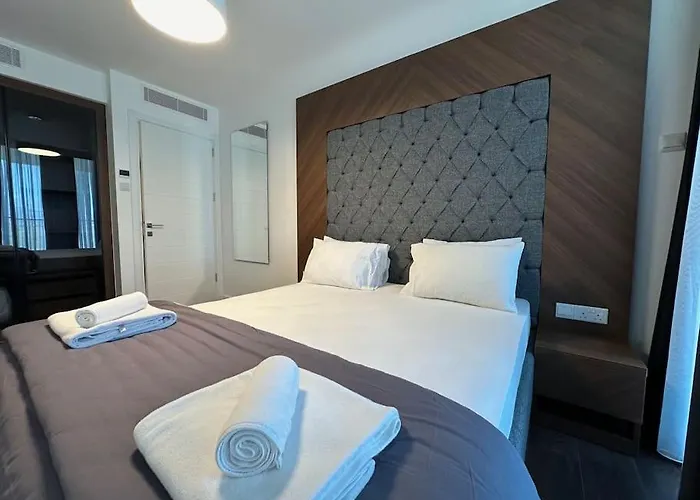 Grand Sapphire Luxury Residences 1 By Myguest Cyprus アパート