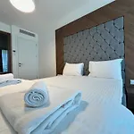 Apartment Grand Sapphire Luxury Residences 1 By Myguest Cyprus *
