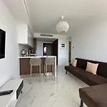 Grand Sapphire Luxury Residences 1 By Myguest Cyprus *