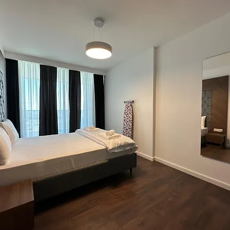 Grand Sapphire Luxury Residences 1 By Myguest Cyprus Lägenhet *