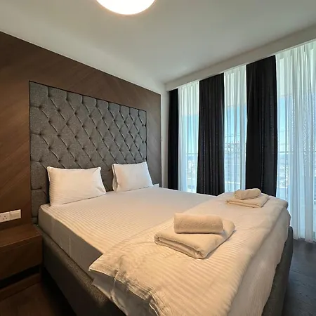 Grand Sapphire Luxury Residences 1 By Myguest Cyprus *