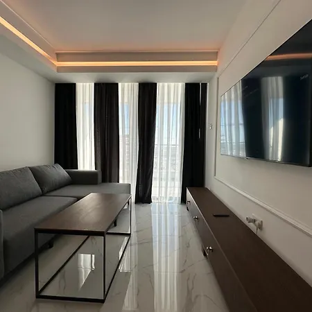 Grand Sapphire Luxury Residences 1 By Myguest Cyprus