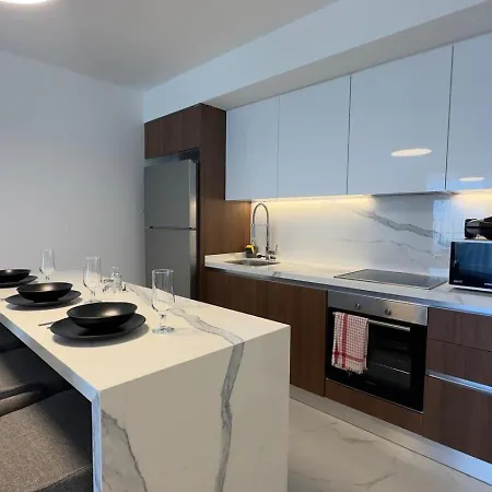 Grand Sapphire Luxury Residences 1 By Myguest Cyprus