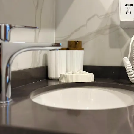 Lägenhet Grand Sapphire Luxury Residences 1 By Myguest Cyprus