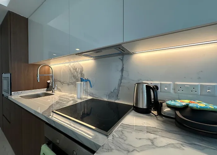 Grand Sapphire Luxury Residences 1 By Myguest Cyprus Daire *